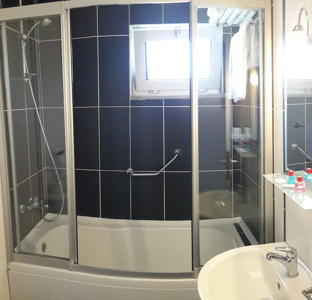 Payidar Suite Hotel 23