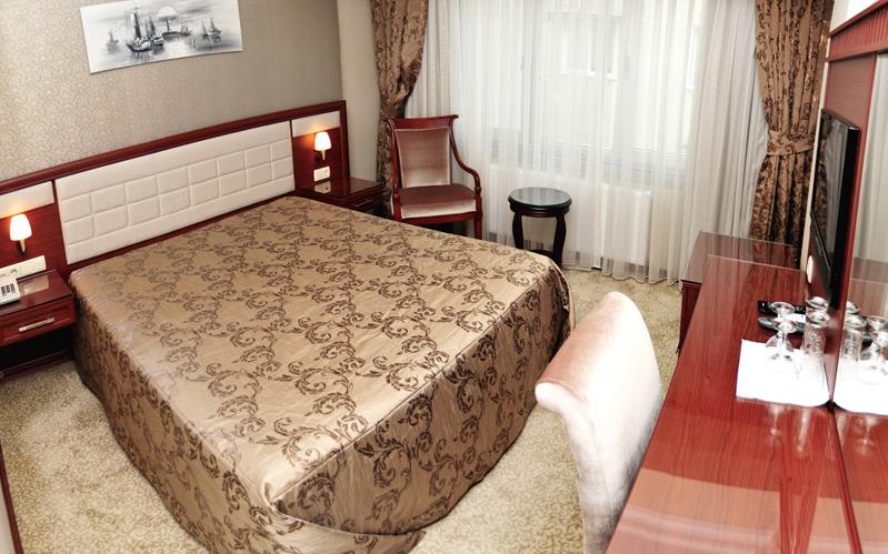 Pen Hotel 2