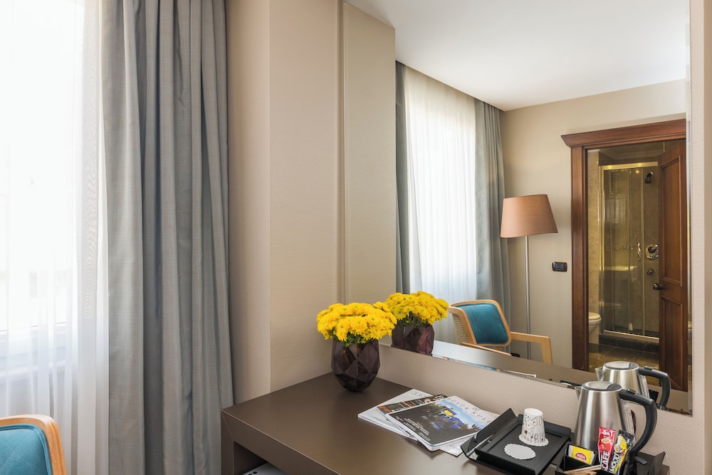 Semsan Hotel 23