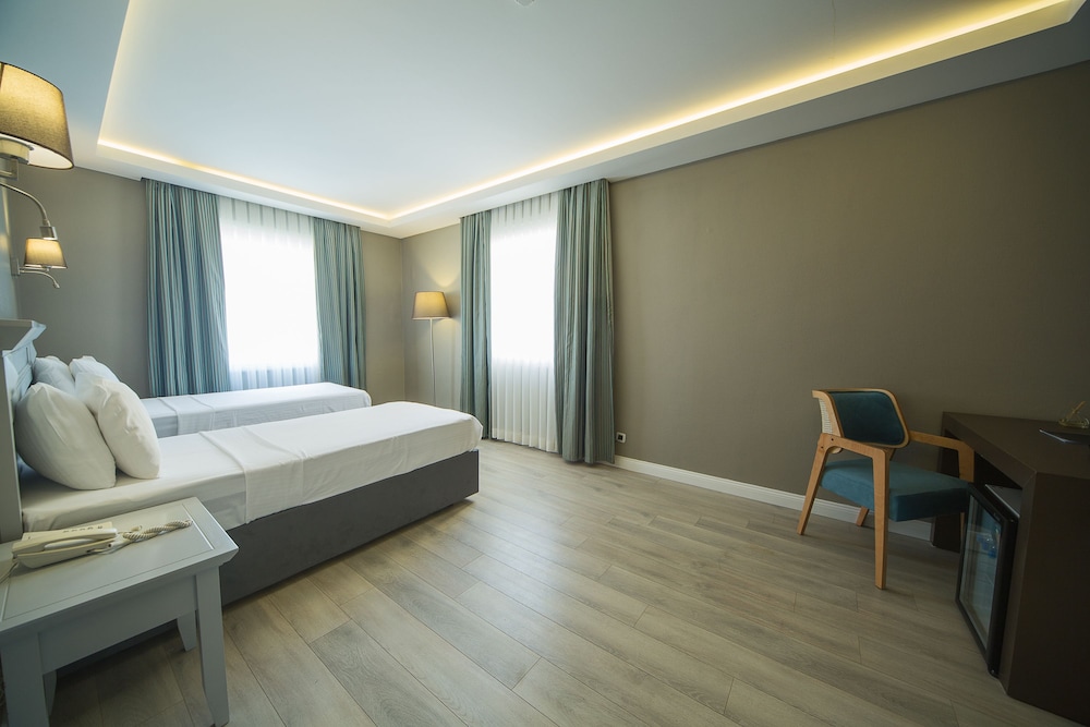 Semsan Hotel 9