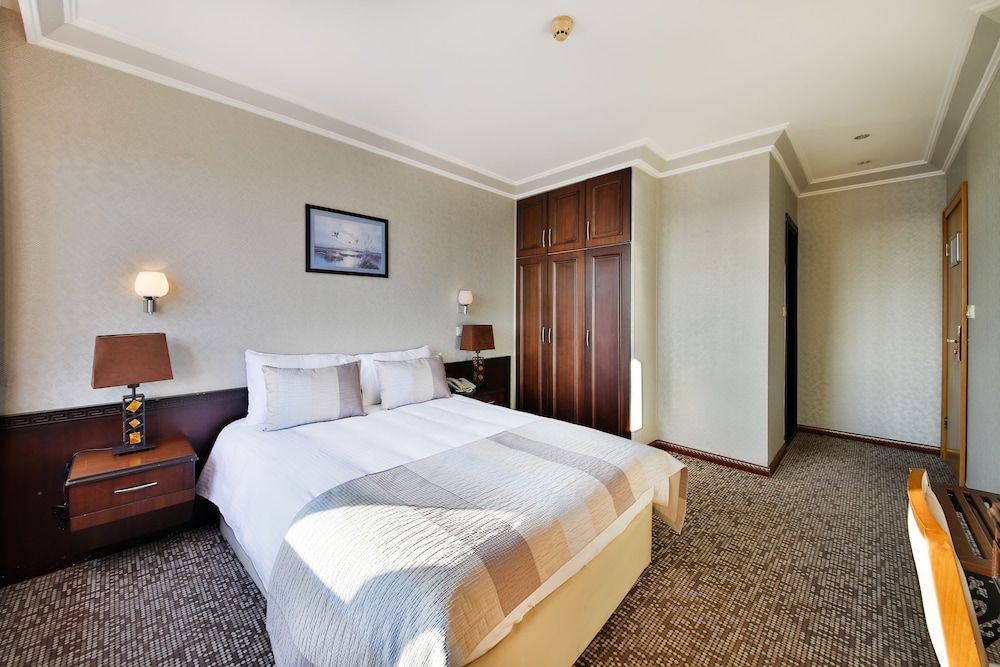 Sidonya Hotel 5