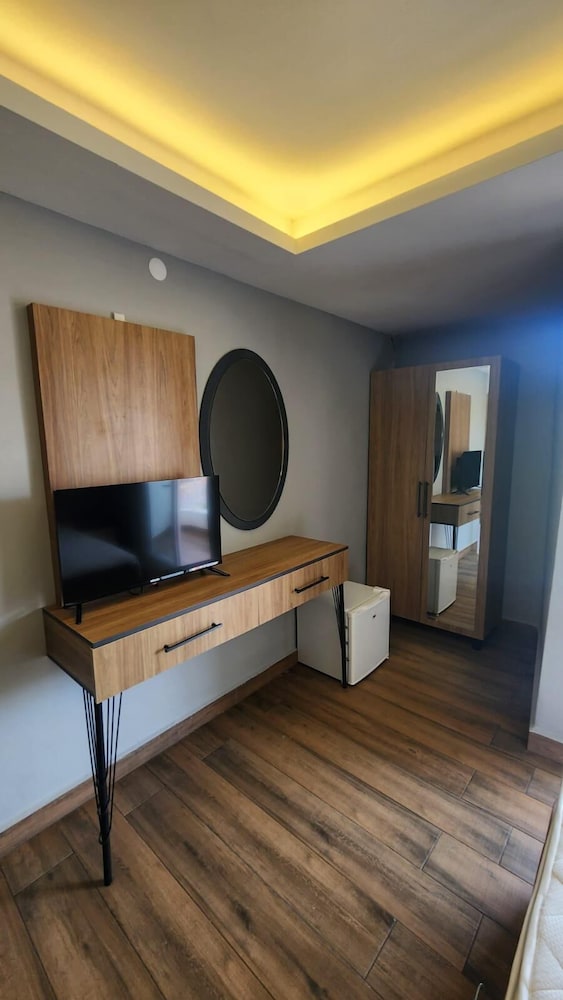 Mimoza Hotel 9