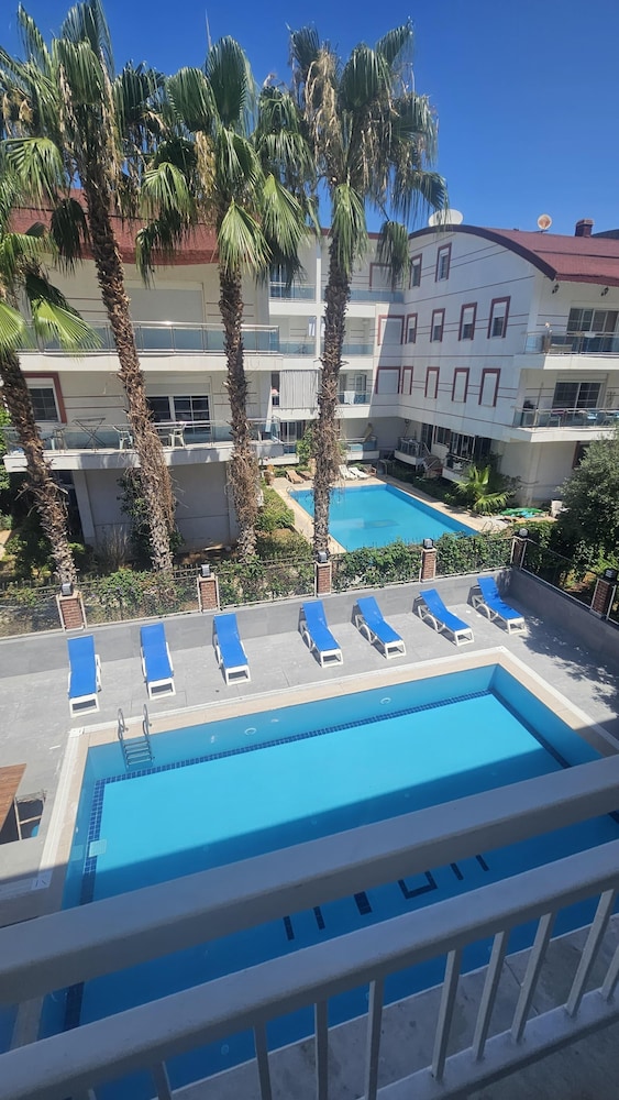 Mimoza Hotel 18