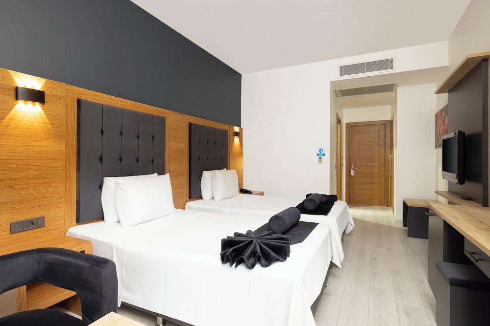 My Plus Hotel Atasehir 18