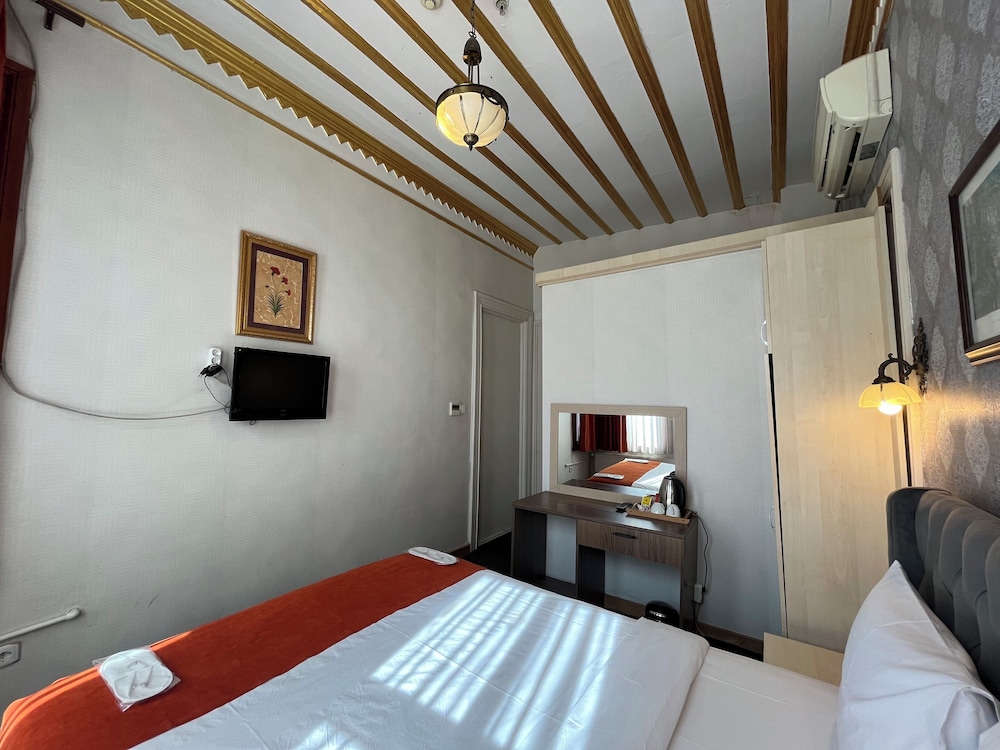 Le Safran Suite 5