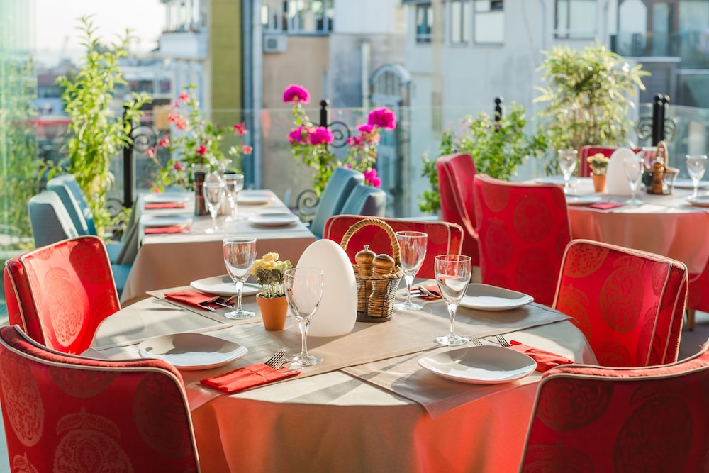 Tria Elegance Istanbul 21