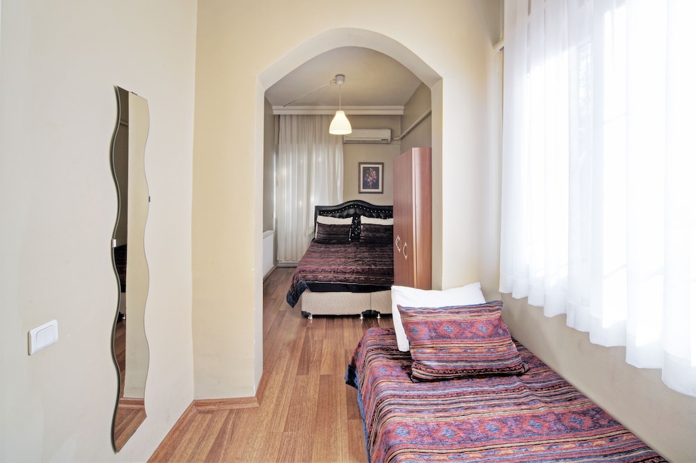 Nobel Hostel Guesthouse 11
