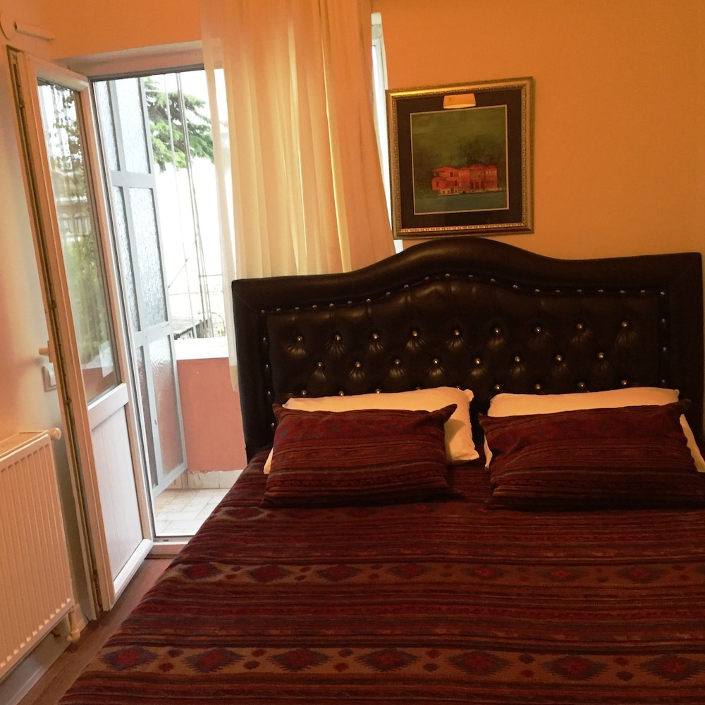 Nobel Hostel Guesthouse 18