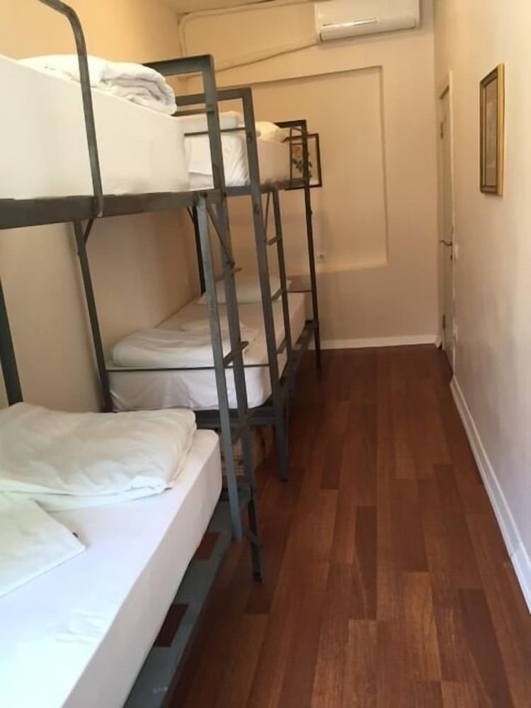 Nobel Hostel Guesthouse 20