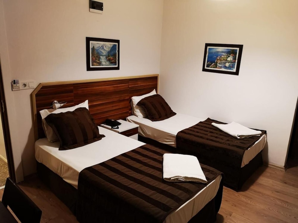 Angels Garden Hotel 21