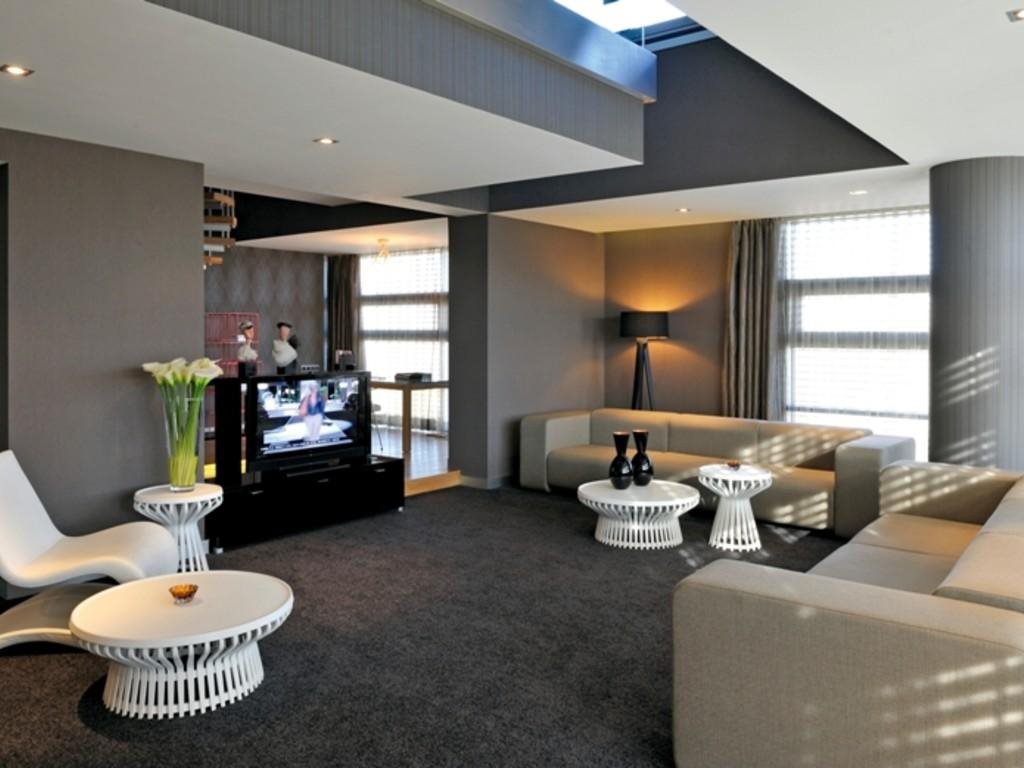 Vernazza Suites Hotel 17