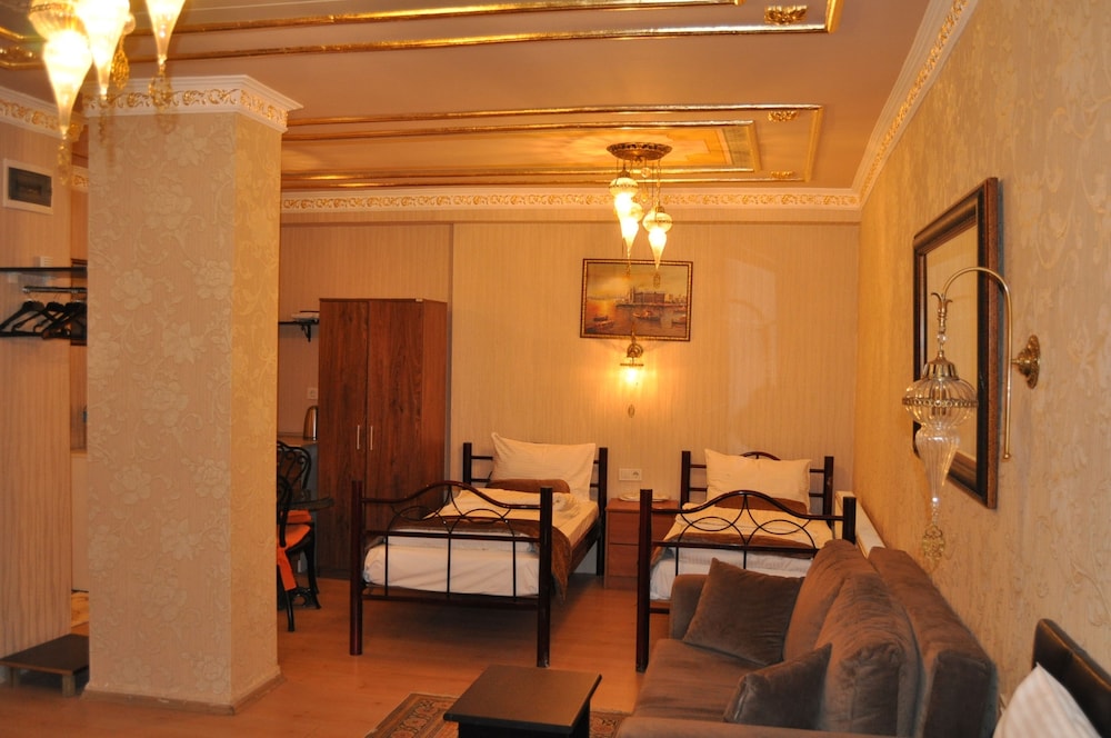 Kaftan Hotel 22