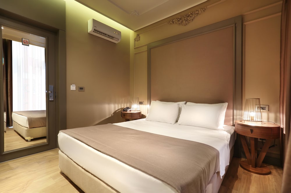 Taksim Premium Hotel 10