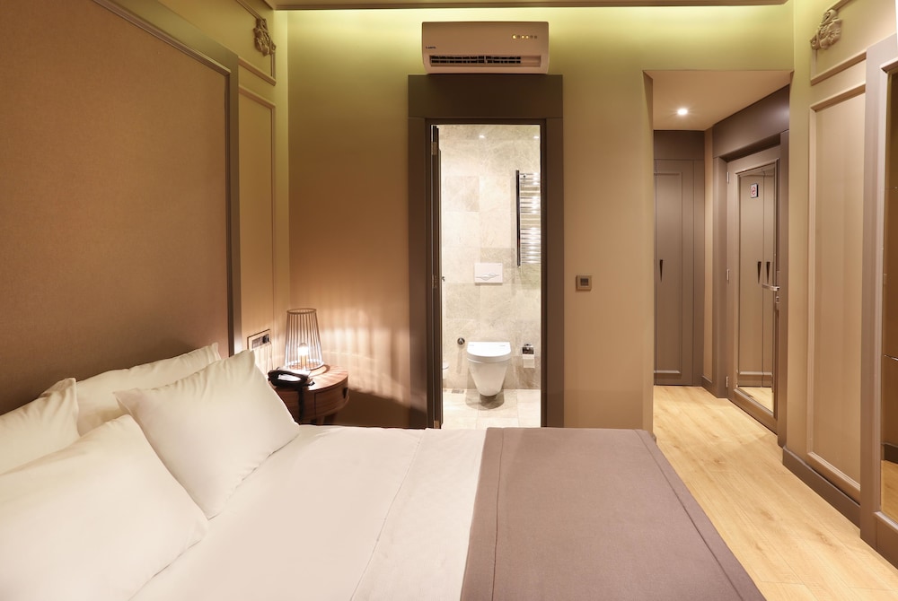 Taksim Premium Hotel 17