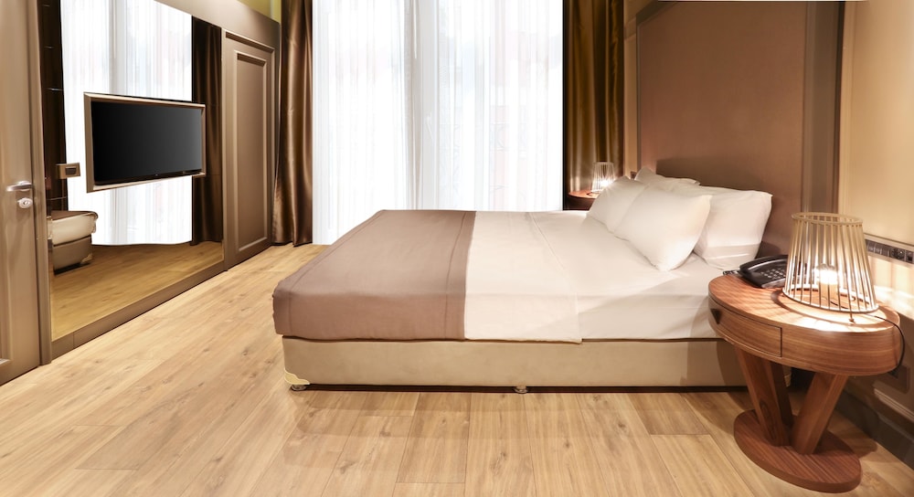 Taksim Premium Hotel 5