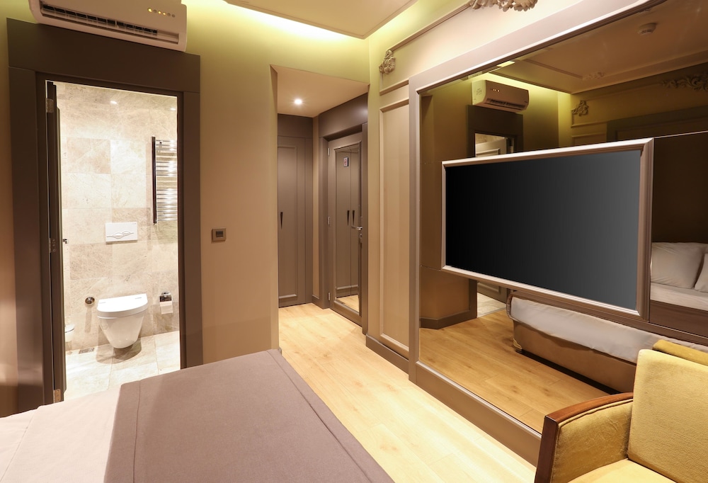 Taksim Premium Hotel 19