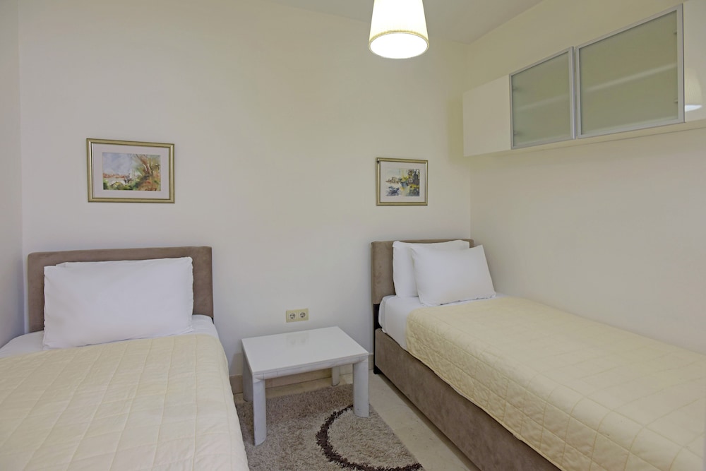 Cheya Residence Gümüssuyu 2