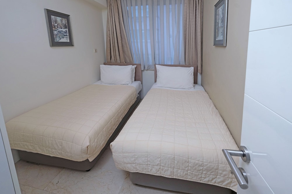 Cheya Residence Gümüssuyu 9