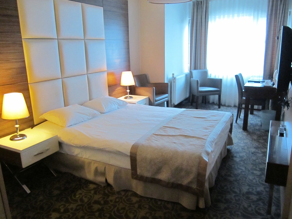Derpa Suite Hotel Osmanbey 1