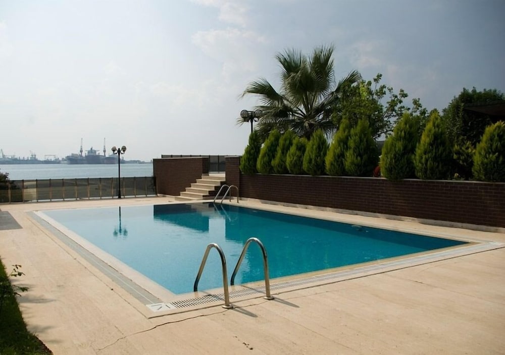 Blue Marine Hotel 13