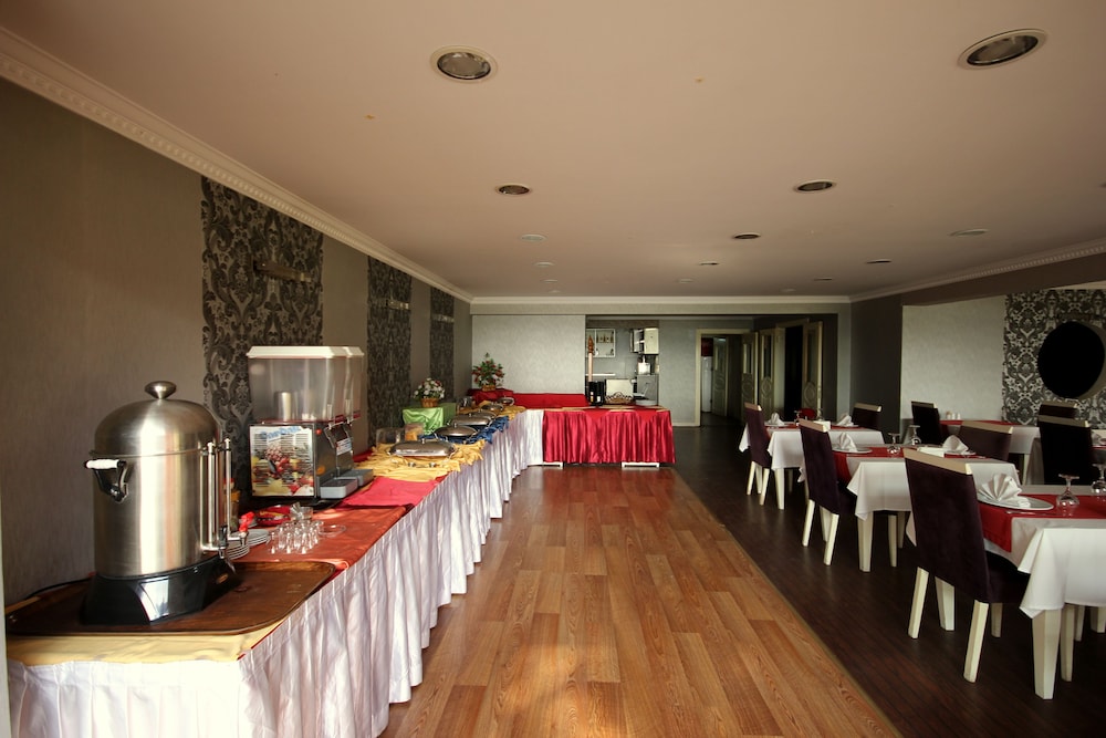 Blue Marine Hotel 17