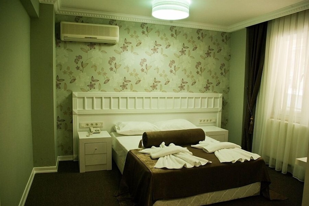 Blue Marine Hotel 6
