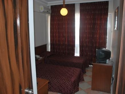 Temiz Otel 14