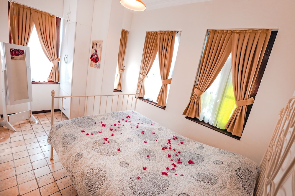 The Suite Apart Hotel 17