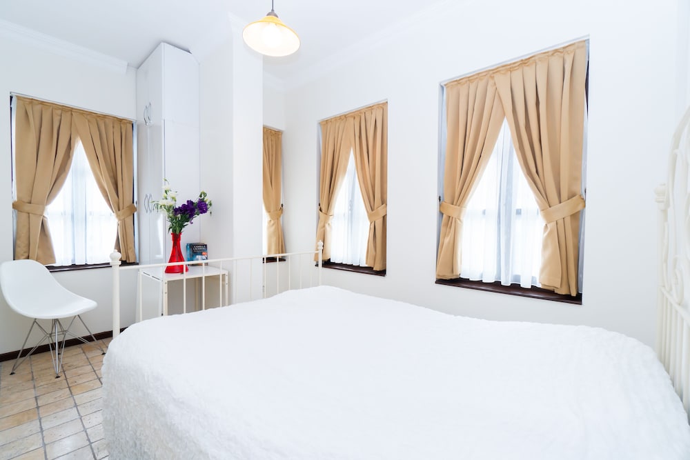 The Suite Apart Hotel 11