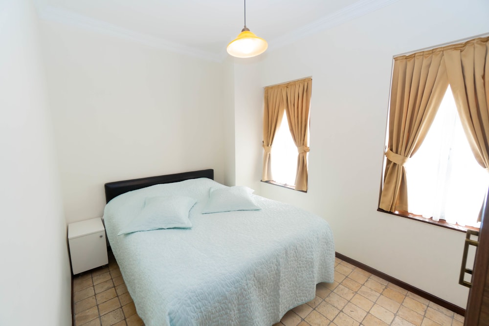 The Suite Apart Hotel 6