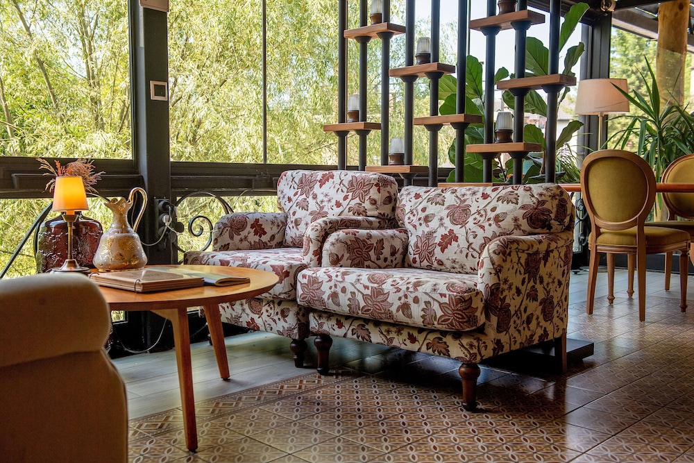 Wineport Lodge Agva 7
