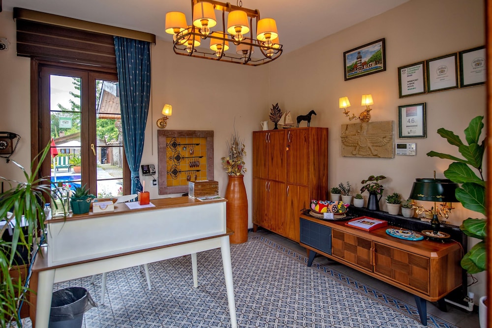 Wineport Lodge Agva 18