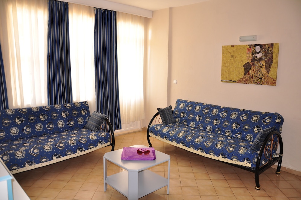Belle Ocean Apart Hotel 22