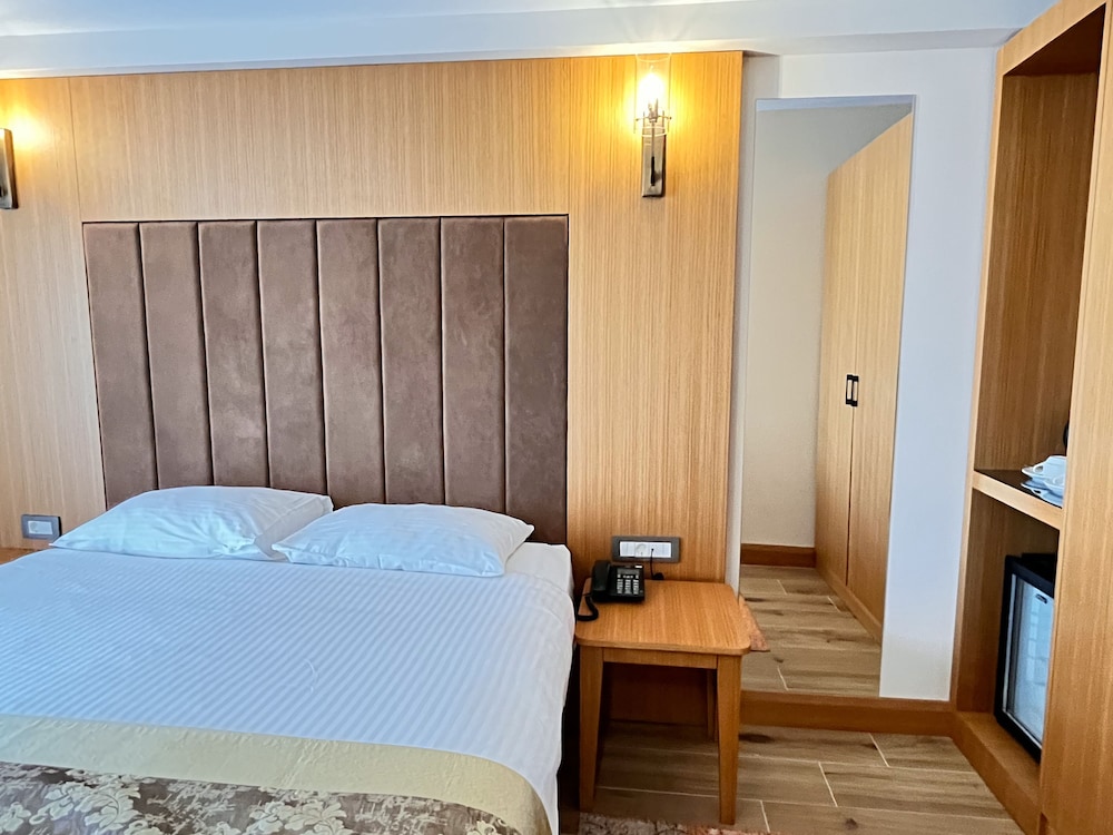 Aren Suites 16