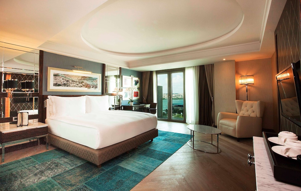 Radisson Blu Hotel Istanbul Pera 14