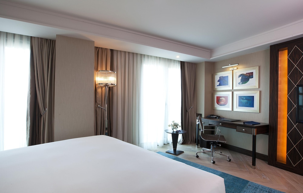 Radisson Blu Hotel Istanbul Pera 10