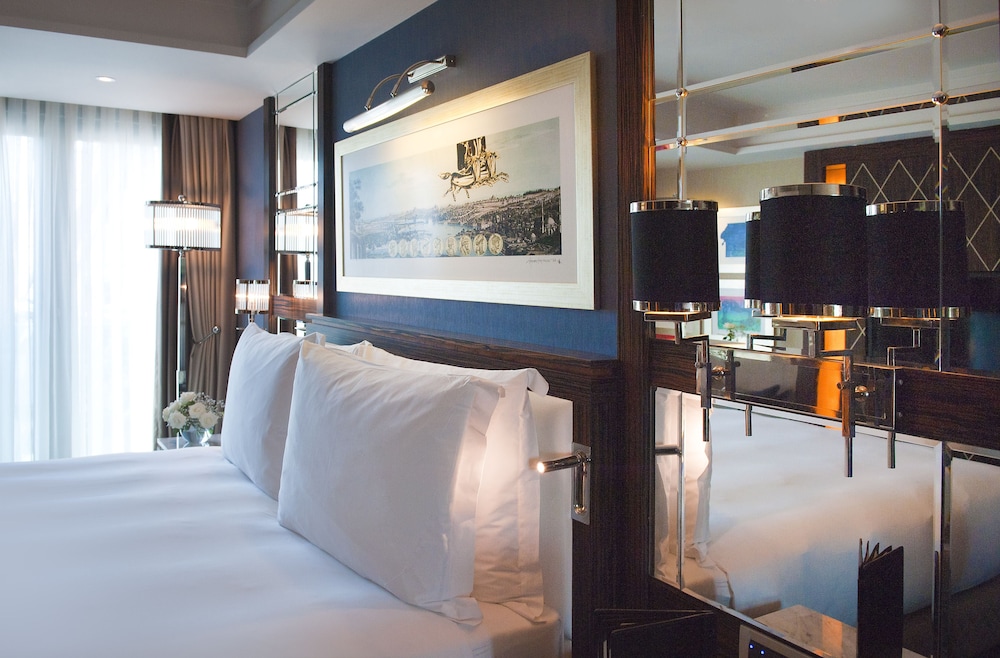 Radisson Blu Hotel Istanbul Pera 8