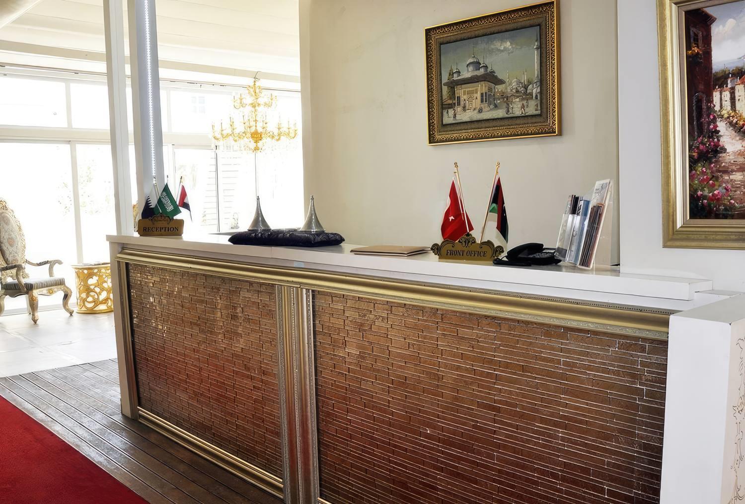 Elegance East Hotel 6