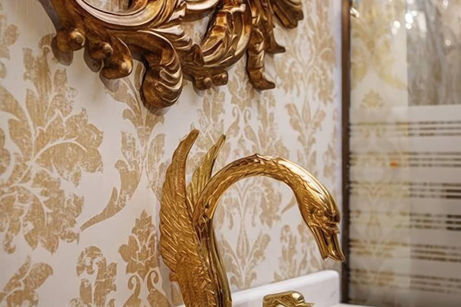 Elegance East Hotel 12