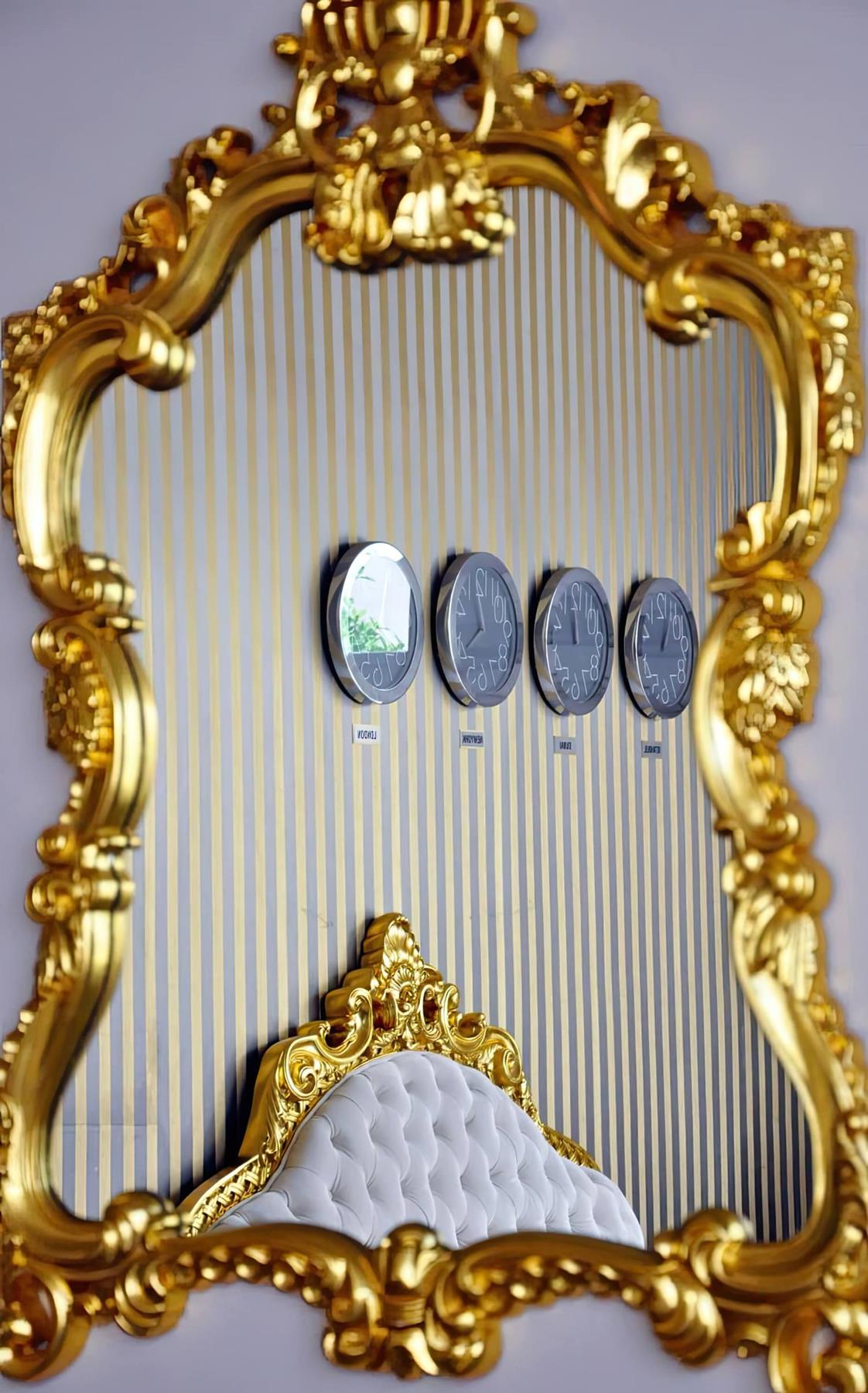 Elegance East Hotel 18