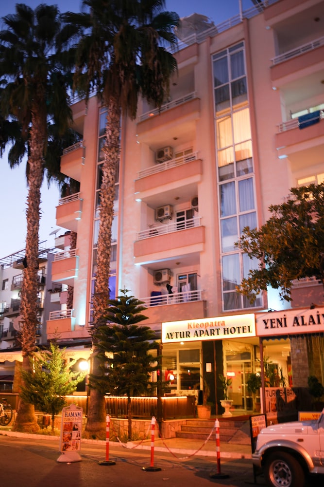 Kleopatra Aytur Apart 9