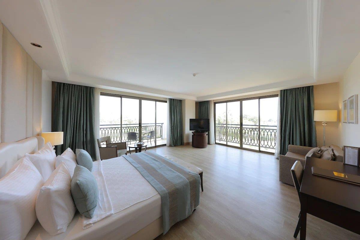 Juju Premier Palace 19