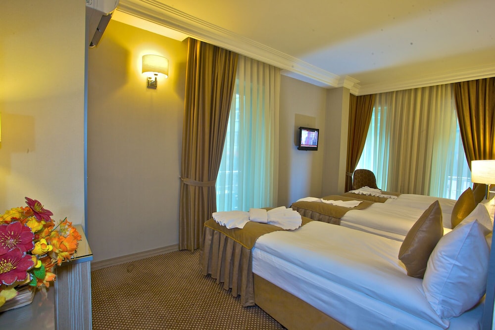 Emin Hotel 16