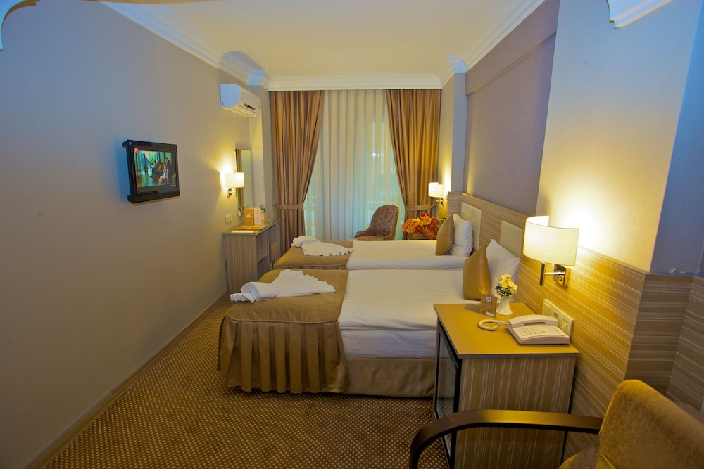 Emin Hotel 20