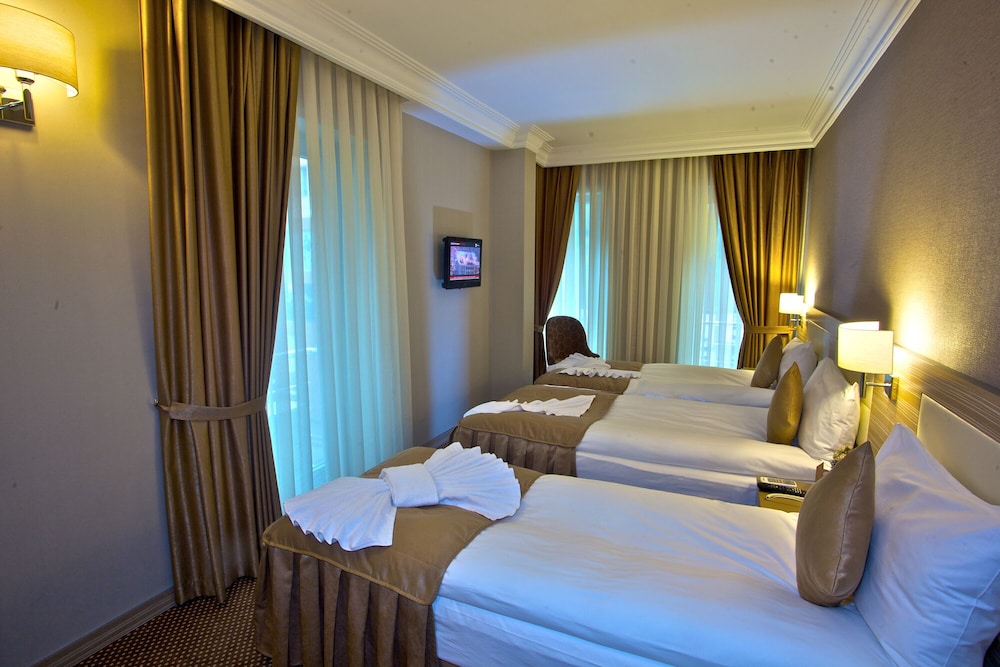 Emin Hotel 17