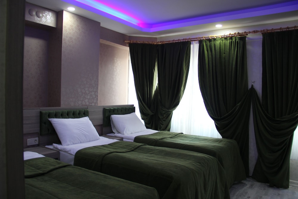 Kaya Madrid Hotel 17