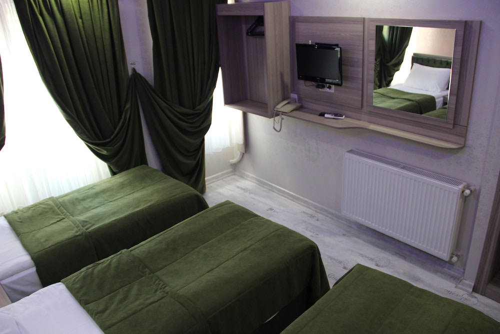 Kaya Madrid Hotel 20