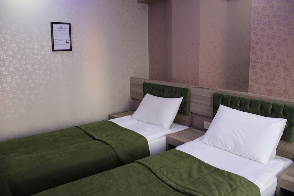 Kaya Madrid Hotel 23