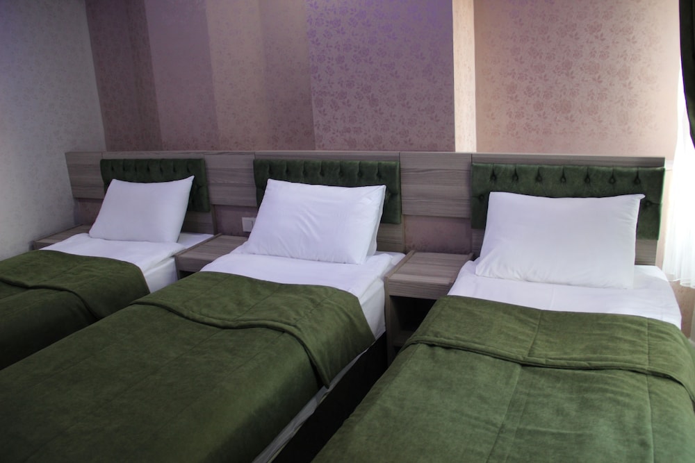 Kaya Madrid Hotel 16