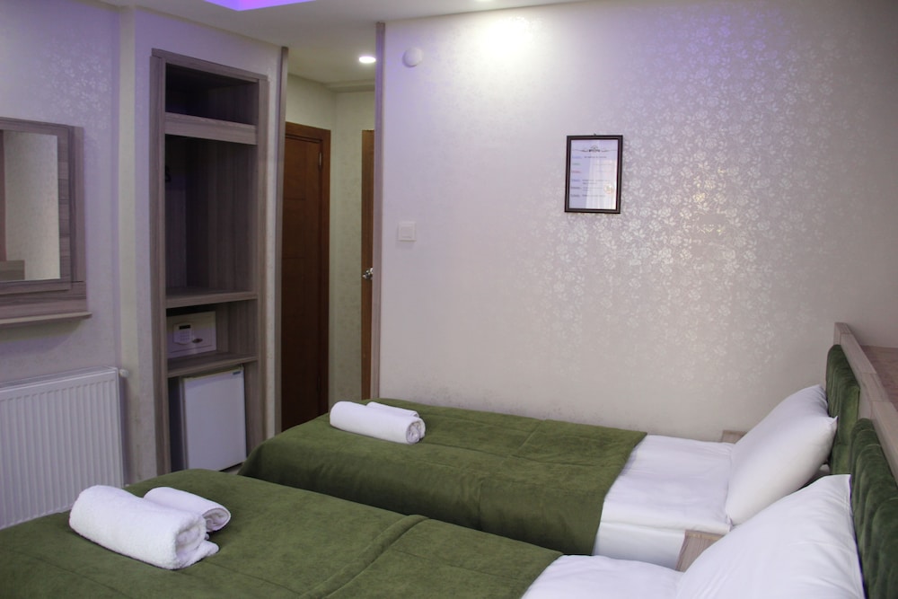 Kaya Madrid Hotel 24